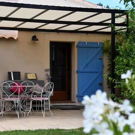 L'Ocabee Villa La Tour-d'Aigues ภายนอก รูปภาพ
