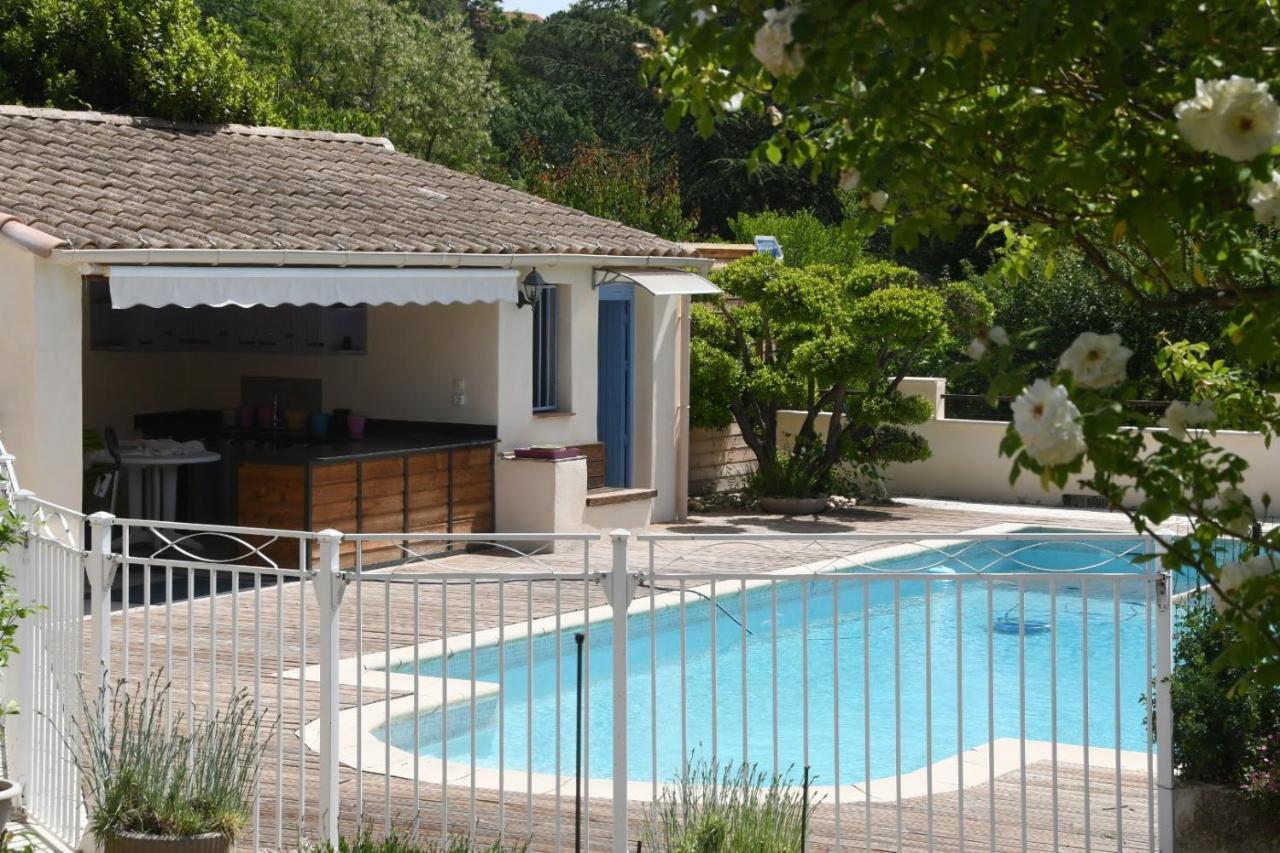 L'Ocabee Villa La Tour-d'Aigues ภายนอก รูปภาพ