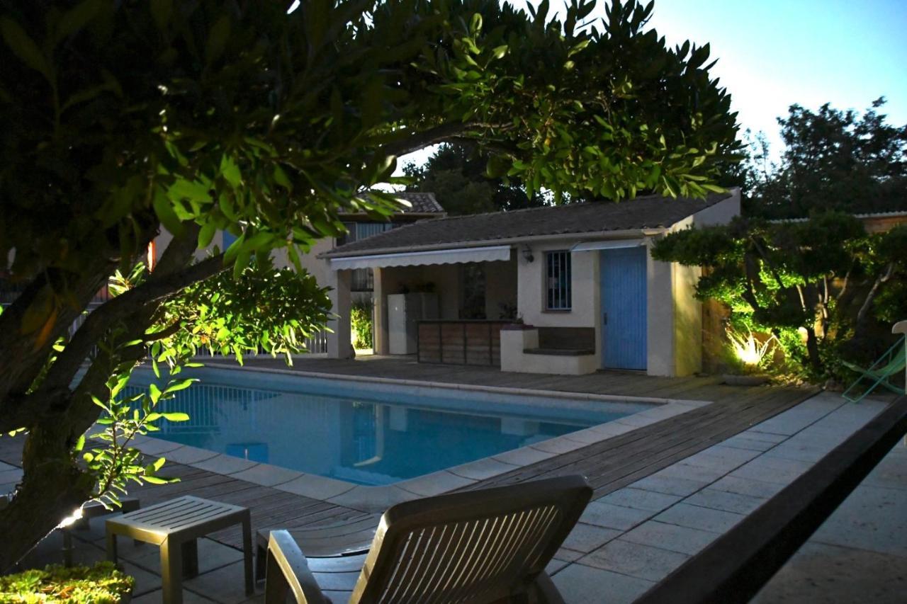 L'Ocabee Villa La Tour-d'Aigues ภายนอก รูปภาพ